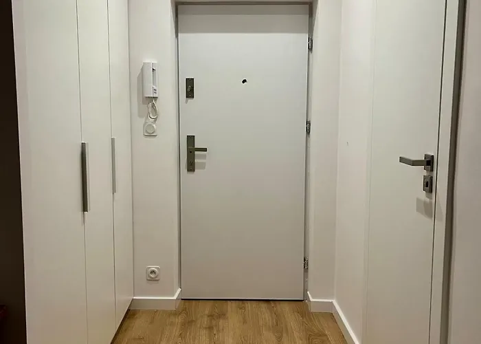 One-of-a-kind In Lower Mokotow Lejlighed